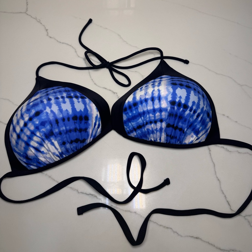 No Boundaries Blue and White Tie Dye Bikini Top